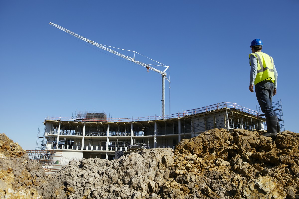 Wynajem agregatów budowlanych - klucz do sukcesu